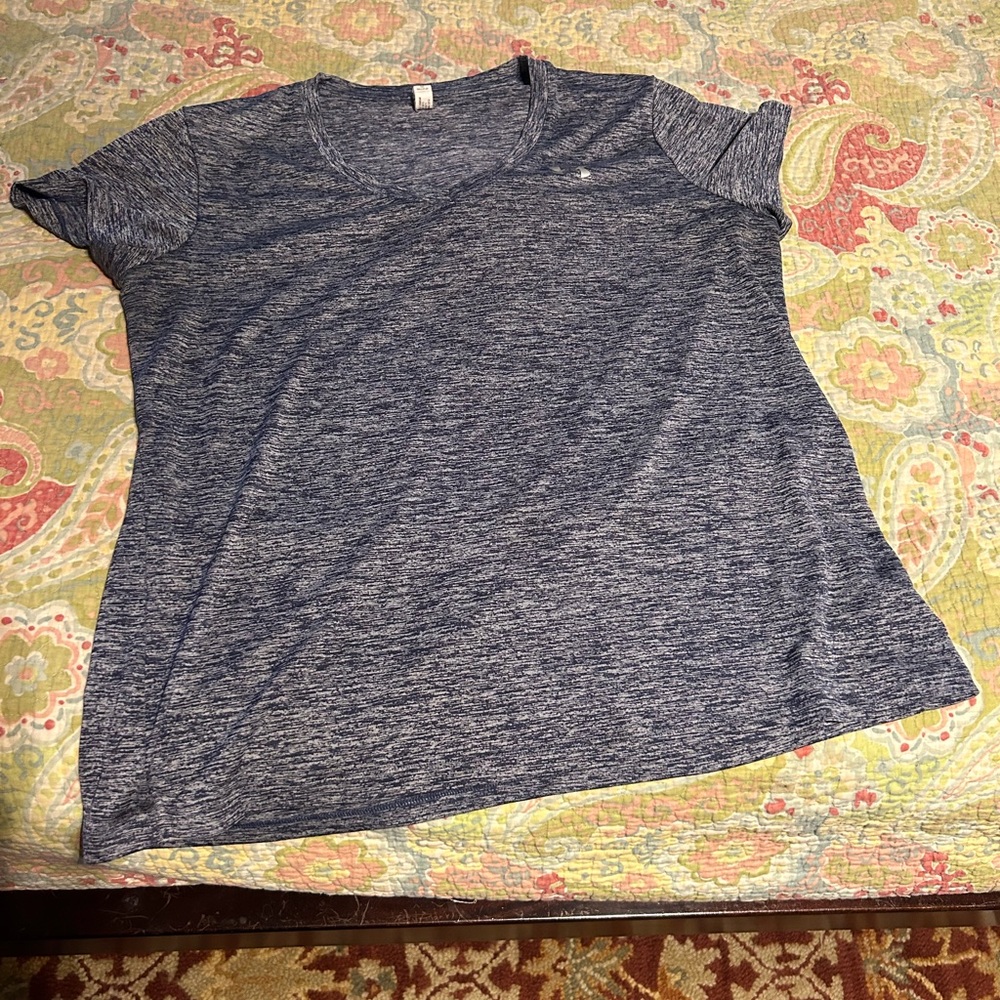 Under Armour dry fit top